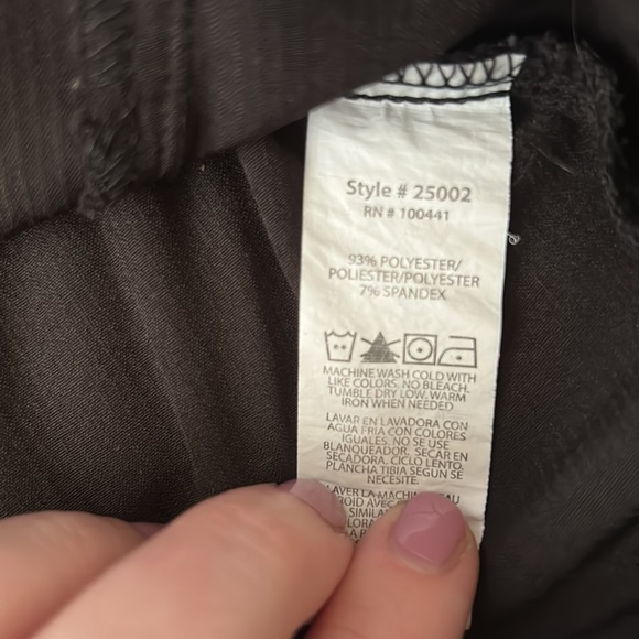 Scrub Set - Picture 2 of 3